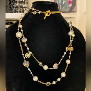 Henri Bendel Long Statement Necklace Elegant Gold and Pearl Necklace